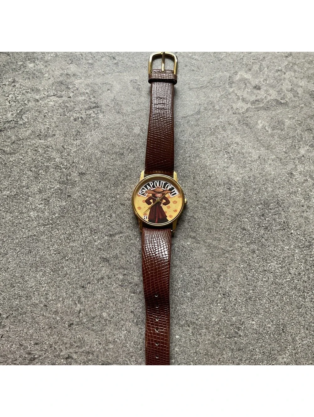 Vintage “Snap Out of It” Quartz Womens Watch 32mm Gold Tone Case Leather Band K